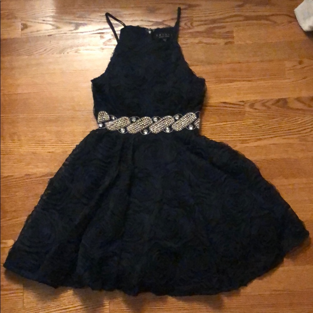 Halter top dress